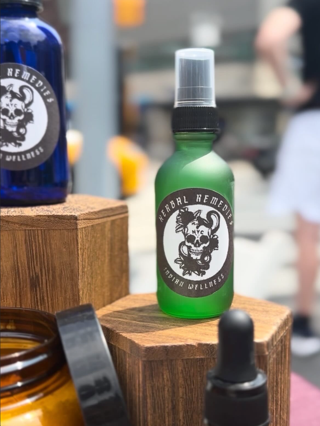 Deet-free Bug Spray (2 oz)